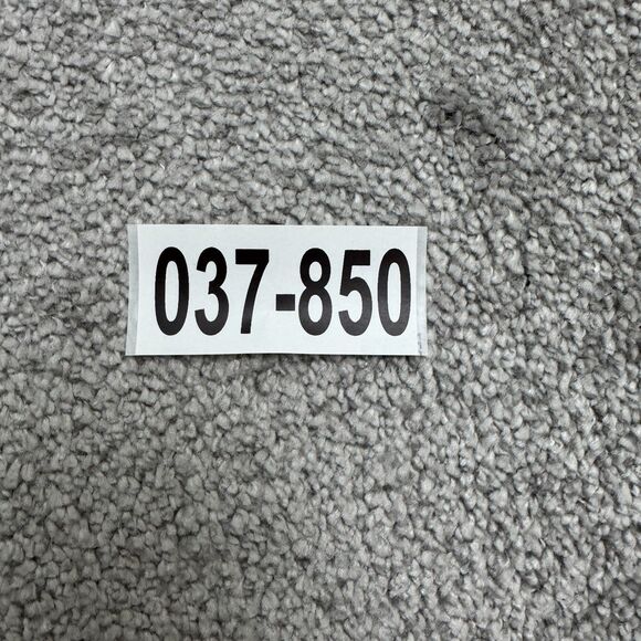 Uniqlo UT x Verdy Pullover Rise Again Hoodie Graphic Sweatshirt Mens Large White - Picture 16 of 16